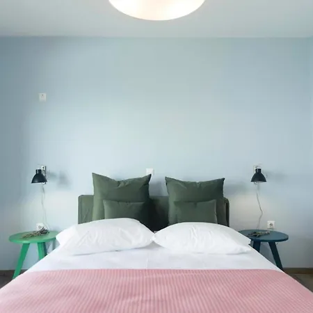 Willa Boukaris Sleeps 8 Pool Air Con Wifi *