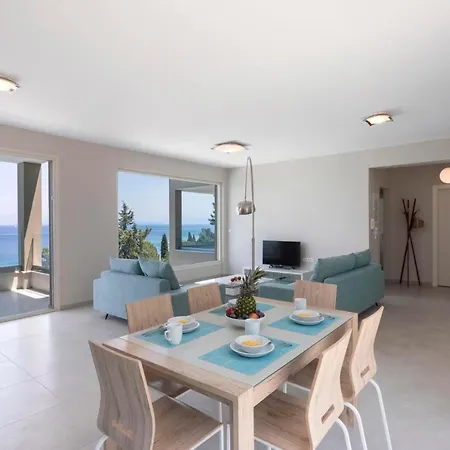 Boukaris Sleeps 8 Pool Air Con Wifi * بوكاري