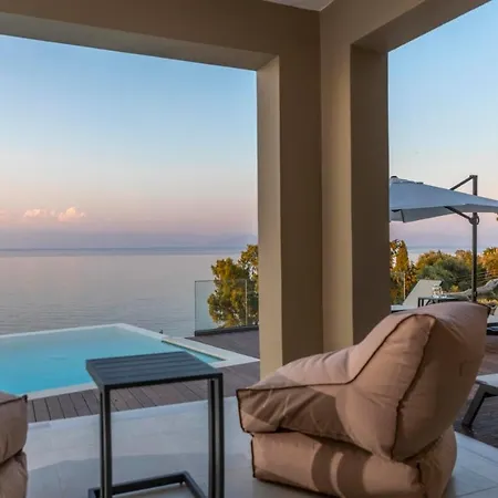 فيلة Boukaris Sleeps 8 Pool Air Con Wifi