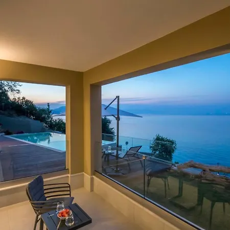 فيلة Boukaris Sleeps 8 Pool Air Con Wifi