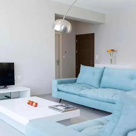 فيلة Boukaris Sleeps 8 Pool Air Con Wifi بوكاري