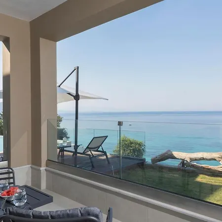 Boukaris Sleeps 8 Pool Air Con Wifi فيلة بوكاري