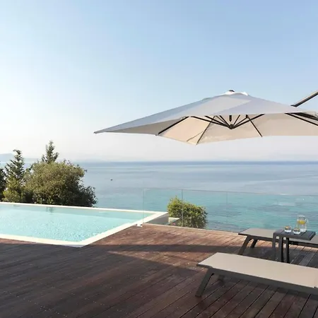 Villa Boukaris Sleeps 8 Pool Air Con Wifi *