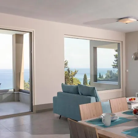Boukaris Sleeps 8 Pool Air Con Wifi Villa Mpoukaris